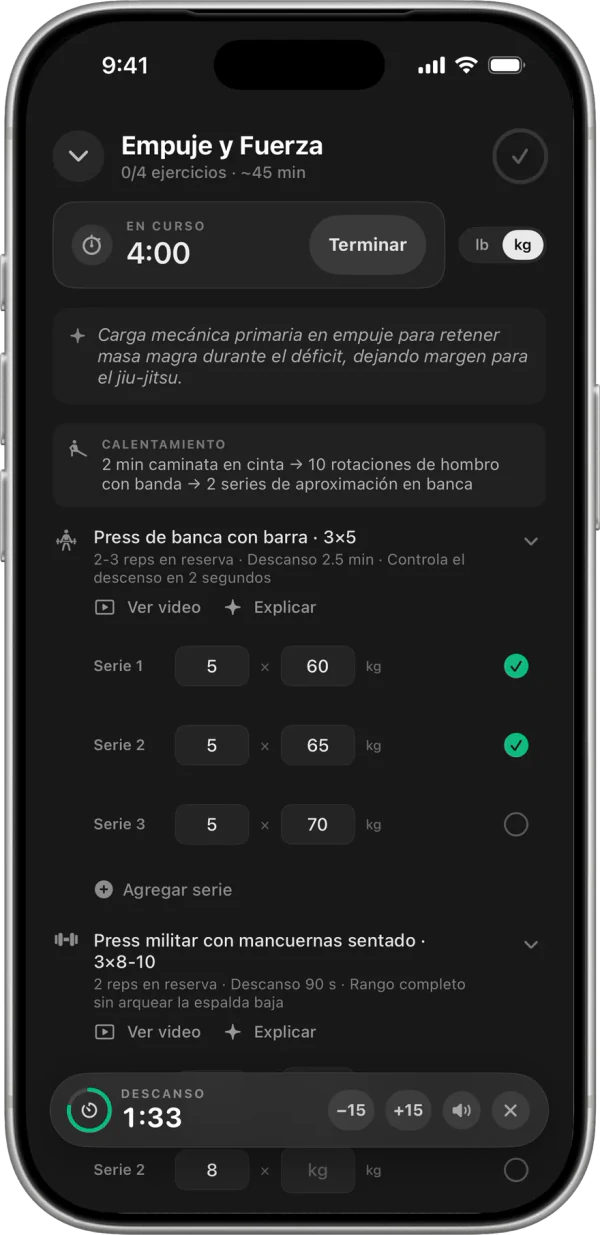 Sesión de entrenamiento activa con registro de series y temporizador de descanso automático
